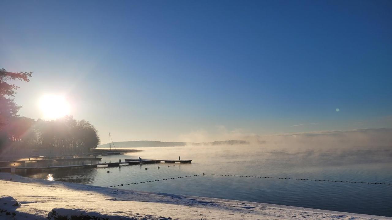 Piekny Brzeg Hotel Węgorzewo Buitenkant foto